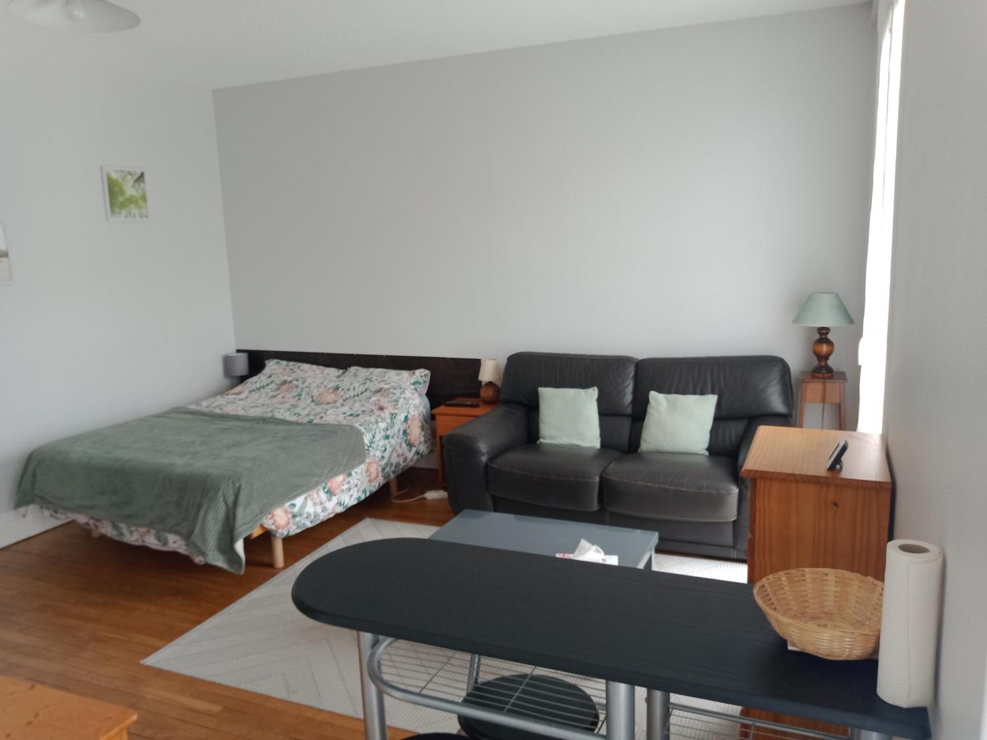 Appartement Perret 105 Rue Victor Hugo, Lumineux, Plein Centre, Parking Prive Arrivee Autonome Tout A Pied 勒阿弗尔 外观 照片