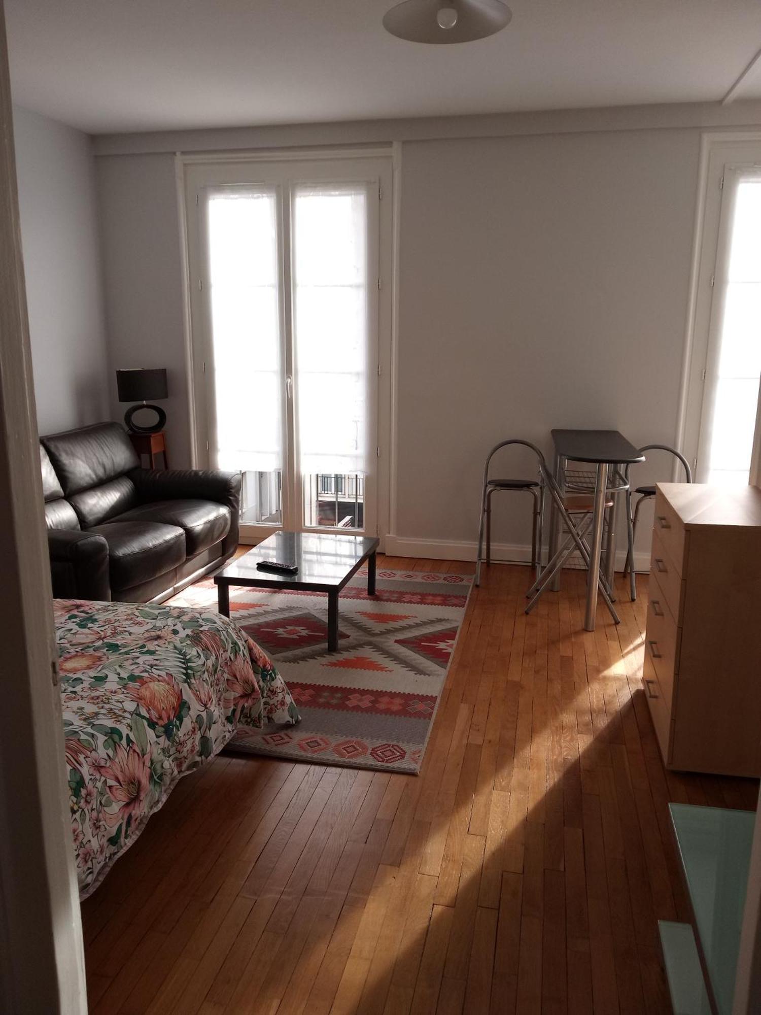 Appartement Perret 105 Rue Victor Hugo, Lumineux, Plein Centre, Parking Prive Arrivee Autonome Tout A Pied 勒阿弗尔 外观 照片