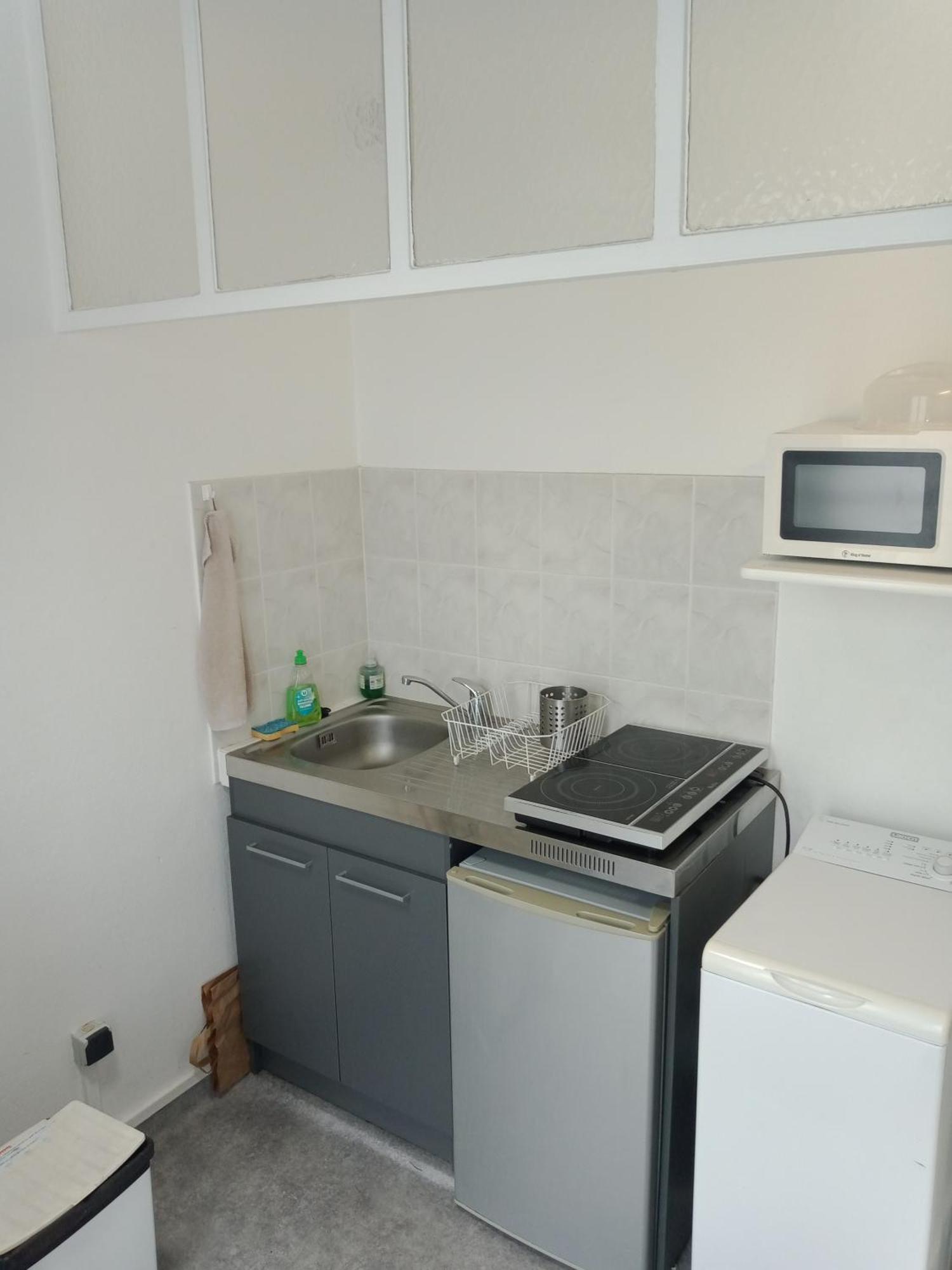 Appartement Perret 105 Rue Victor Hugo, Lumineux, Plein Centre, Parking Prive Arrivee Autonome Tout A Pied 勒阿弗尔 外观 照片