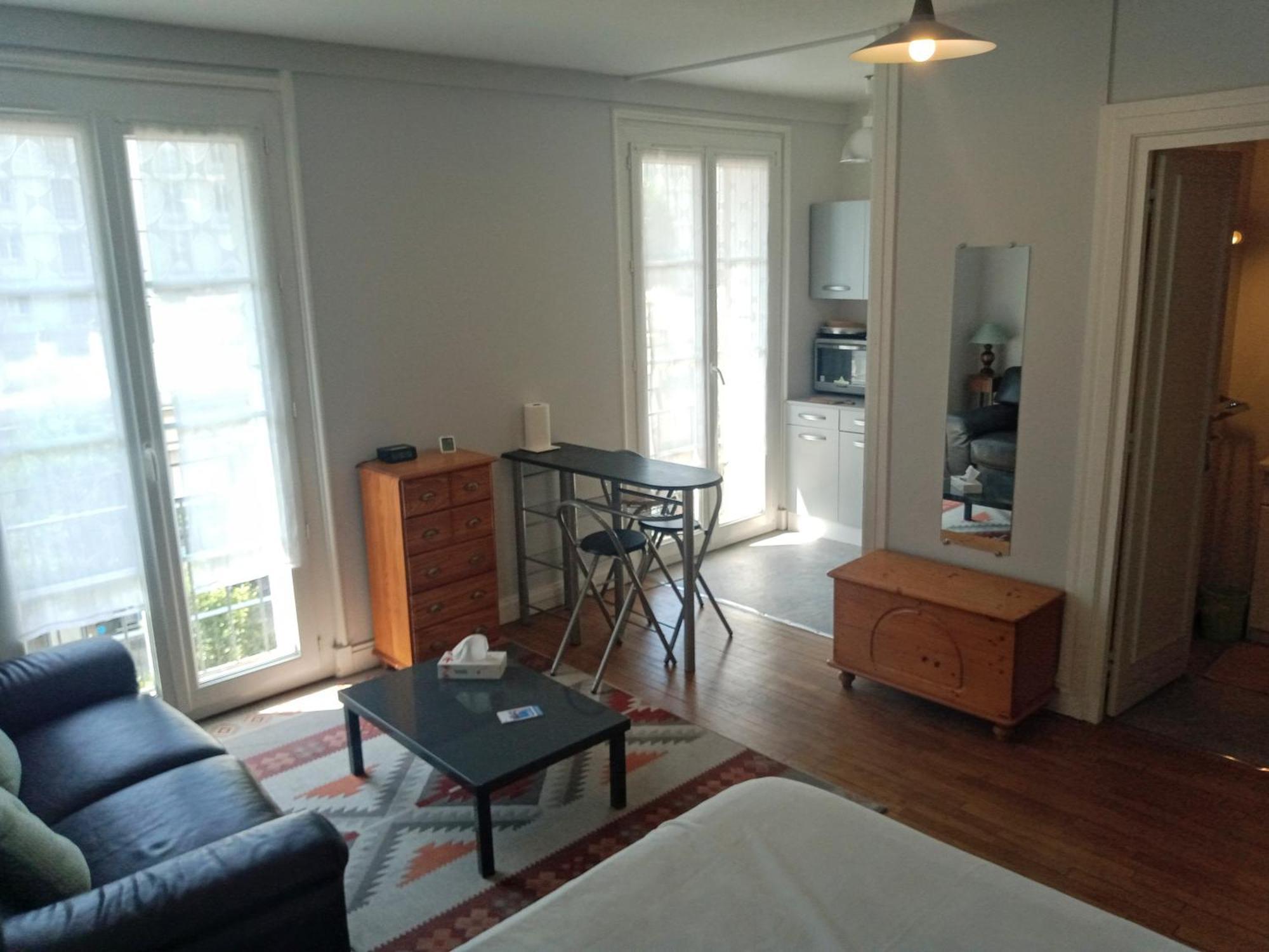 Appartement Perret 105 Rue Victor Hugo, Lumineux, Plein Centre, Parking Prive Arrivee Autonome Tout A Pied 勒阿弗尔 外观 照片